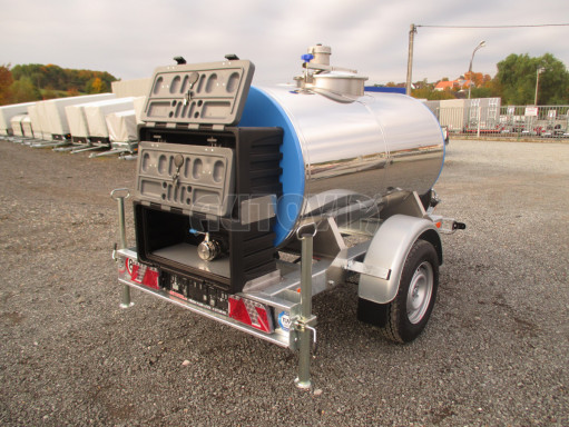 Přívěsný vozík ZV26B1 1,8T izolovaná cisterna na pitnou vodu č.15