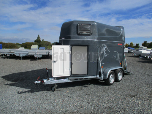 Přívěs na koně celolaminátový Lodestar Premium ANT 2,0T č.10