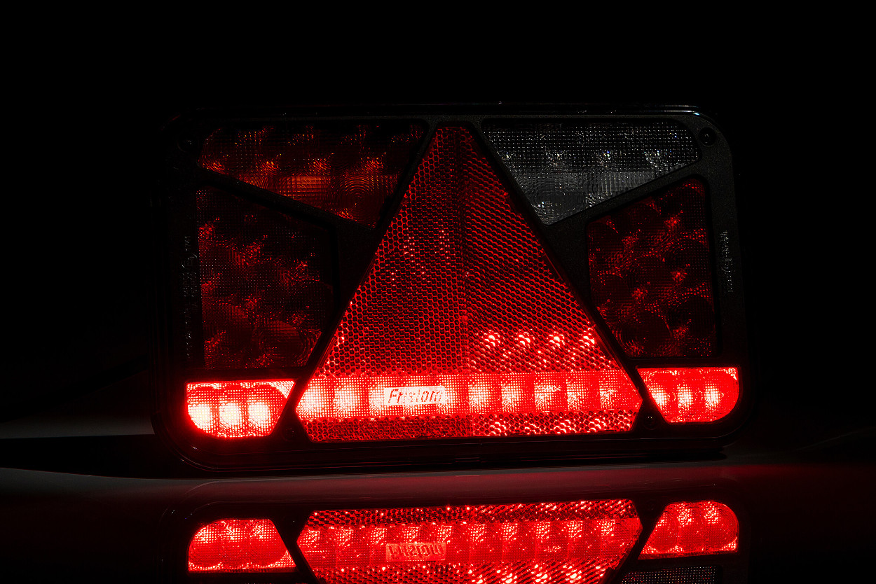 Svítilna Fristom FT-370 sdružená LED 12V, P-BL/BR/KO/ML/CO, integrovaný kontrolbox, baj6 č.5