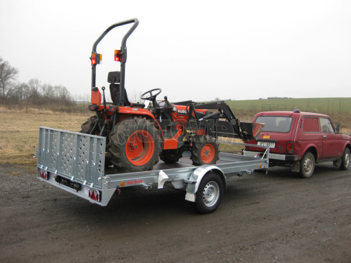Sklopný přívěs pro přepravu mechanizace, automobilů PZ 1,3T SK 3,65x1,85 č.2