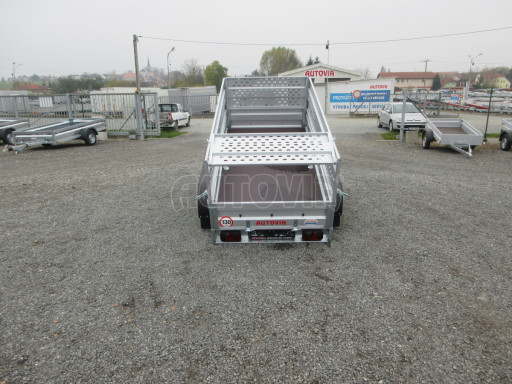 Nebrzděný přívěs AVM N2 2,52x1,30/0,85 děrovaná nástavba, plachta č.19