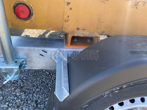 Brzděný podvozek pod štěpkovač VA 1,3t 1,73x1,34 č.11