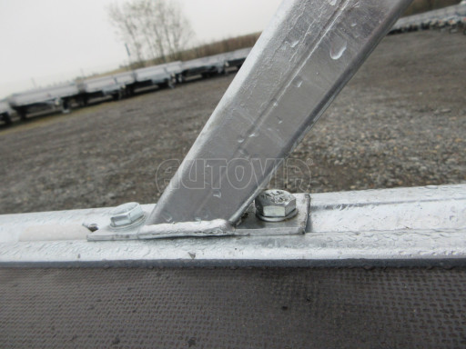 Nákladní přívěs DN 3,0T B2 6,60x2,20/0,35 POČ hrazda