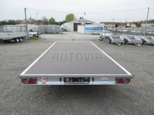 Nákladní přívěs DN 2,7T B2 5,05x2,20 plato