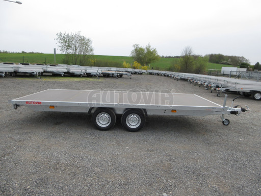 Nákladní přívěs DN 2,7T B2 5,05x2,20 plato