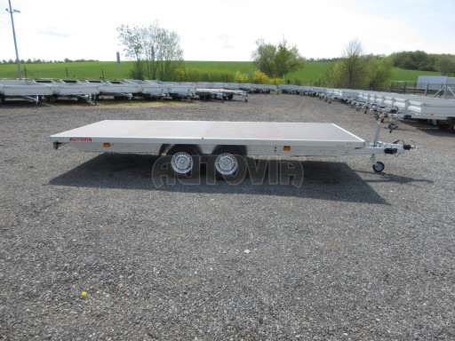 Nákladní přívěs DN 2,7T B2 5,05x2,20 plato