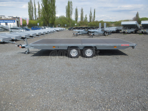 Nákladní přívěs DN 2,7T B2 5,05x2,20 plato