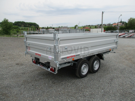 Třístranný sklápěč VER 3SKS 3,5T 3,35x1,76/0,60 nástavba v elektrice č.7