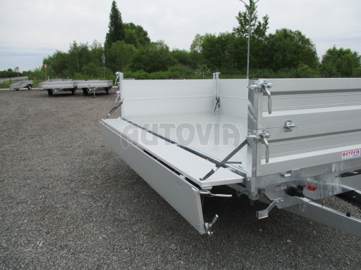 Třístranný sklápěč VER 3SKS 3,5T 3,35x1,76/0,60 nástavba v elektrice č.22