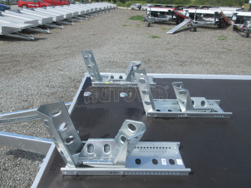 Přepravník 3ks motocyklů - nebrzděný přívěsný vozík ZV 32 750kg N2 3,00x1,80/0,35