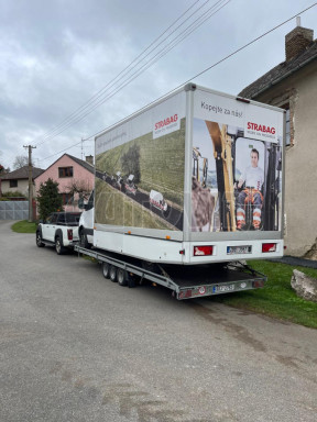 Nízkoložný hydraulicky sklopný přívěs  AD 3,5T B3 6,13x2,09 plato