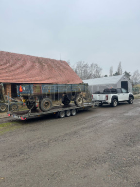 Nízkoložný hydraulicky sklopný přívěs  AD 3,5T B3 6,13x2,09 plato