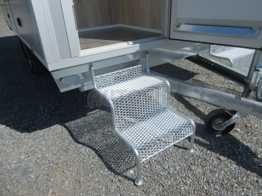 Mobilní šatna s vybavením VA 1,35T 4,13x2,17/2,12 č.13