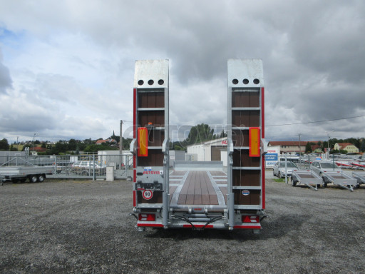 Třínápravový přepravník stavební mechanizace AVG 27T 8,50x2,48 č.9