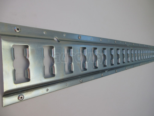 Dvounápravový skříňový přívěs s bočním vstupem ZV 27 2,0T B2 2,50x1,48/1,50