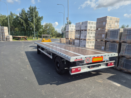 Traktorový přívěs plato s točnou AVG 25T 7,40x2,48 č.6