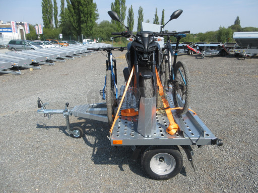 Přívěsný vozík pro přepravu motocyklů a jízdních kol MKB 750kg 1,07x2,31