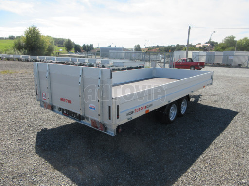 AD 2,7T 4,50x2,09 hydraulicky sklopný valník s rampou