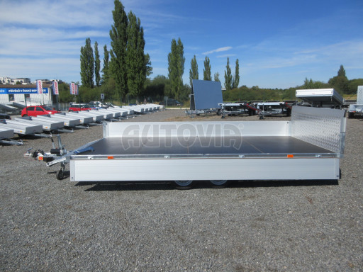 AD 2,7T 4,50x2,09 hydraulicky sklopný valník s rampou