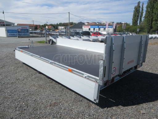 AD 2,7T 4,50x2,09 hydraulicky sklopný valník s rampou