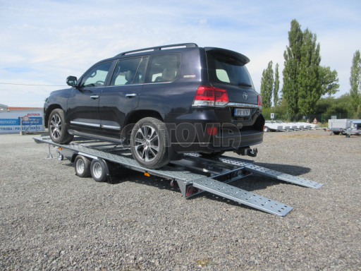 Sklápěcí přívěs pro přepravu aut BET 47 3,0T 4,70 x 2,02 č.13