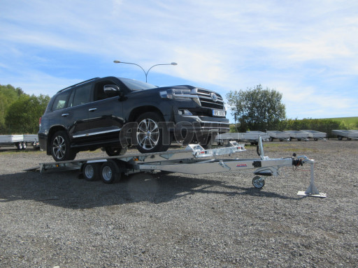 Sklápěcí přívěs pro přepravu aut BET 47 3,0T 4,70 x 2,02 č.47