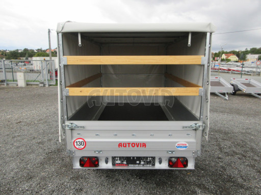 Dvounápravový přívěs s plachtou ZV 22 750kg N2 2,55x1,50/1,35