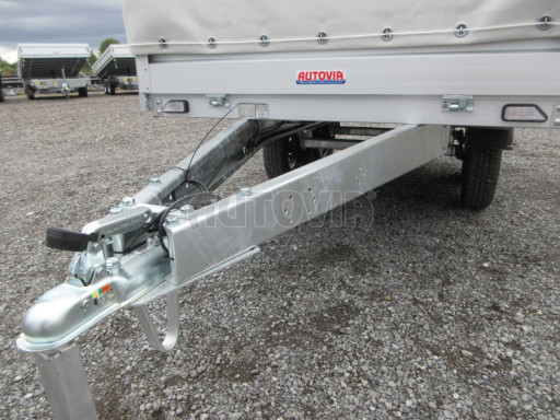 Dvounápravový přívěs s plachtou ZV 22 750kg N2 2,55x1,50/1,35