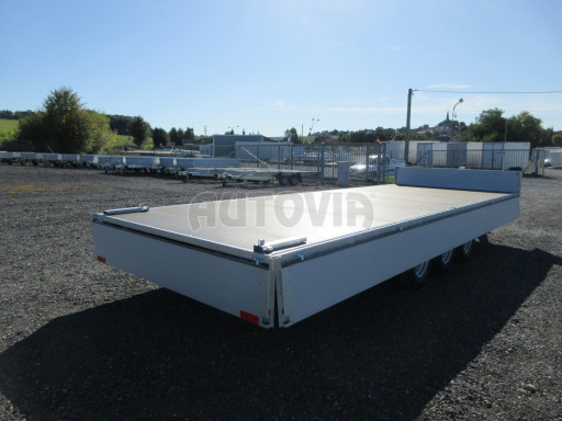 Třínápravový nákladní přívěs DN 3,5T B3 6,13x2,20/0,35 1350