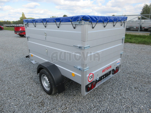 Jednoosý nebrzděný valník s 2x nástavbou bočnic HD 7 750kg 2,06x1,25/1,05 2ks nástavba plachta č.5