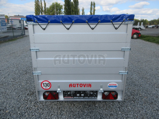 Jednoosý nebrzděný valník s 2x nástavbou bočnic HD 7 750kg 2,06x1,25/1,05 2ks nástavba plachta č.6