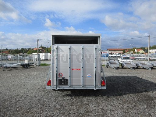 Přepravník hospodářských zvířat VER 2,7T 3,50x1,75/1,90 přepážka, naviják č.7