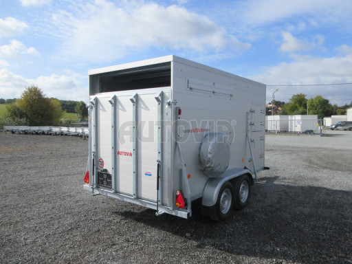 Přepravník hospodářských zvířat VER 2,7T 3,50x1,75/1,90 přepážka, naviják č.8