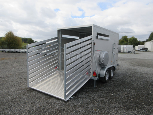 Přepravník hospodářských zvířat VER 2,7T 3,50x1,75/1,90 přepážka, naviják č.20