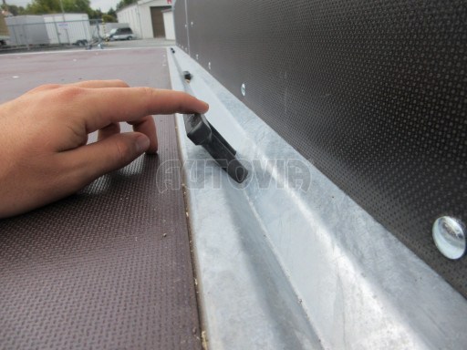 Nebrzděný jednoosý PROFI přívěs VA 750kg 3,01x1,48/0,30 RE POČ zes. náprava* č.29