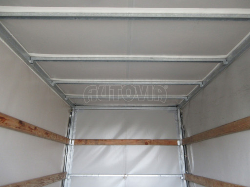 Bazarový přívěs s plachtou ZV 33 2,7T B2 3,33x1,70/1,80