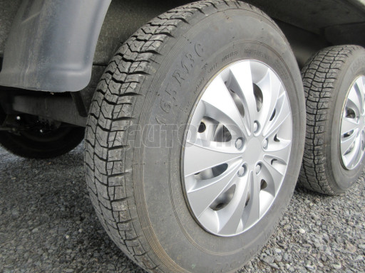 Bazarový přívěs s plachtou ZV 33 2,7T B2 3,33x1,70/1,80