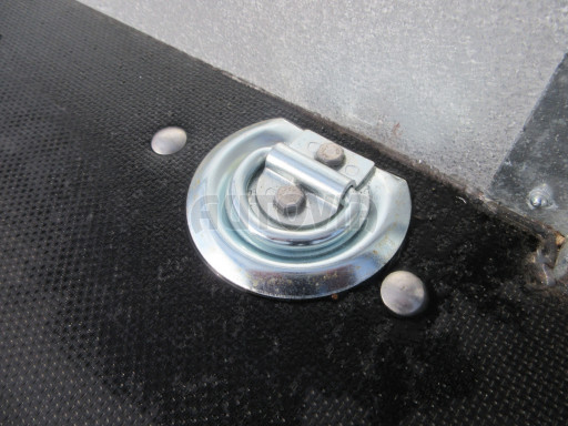 Jednoosý brzděný celoplechový nákladní přívěs PN 26 1,3T B1 POČ 2,65x1,24/0,40