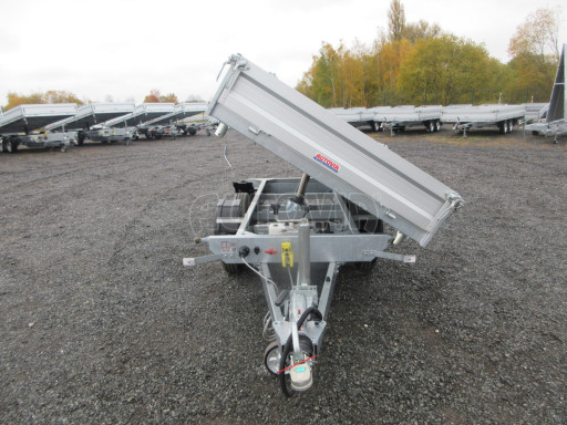 Třístranný sklápěcí přívěs VER 3SKS 2,7T 2,65x1,55/0,30 v elektrice č.30