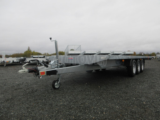 Třínápravový nákladní přívěs DN 3,5T B3 6,13x2,20/plato1350