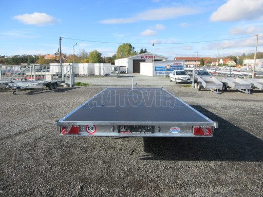 Zesílený třínápravový nákladní přívěs DN 3,5T B3 5,05x2,20 plato 1350kg