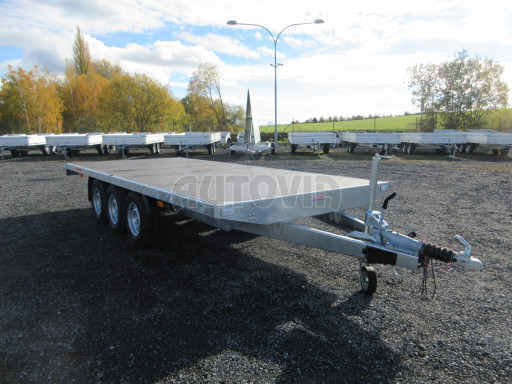 Zesílený třínápravový nákladní přívěs DN 3,5T B3 5,05x2,20 plato 1350kg