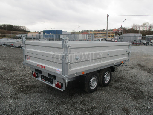 Třístranný sklápěč VER 3SKS 2,7T 3,05x1,76/0,60 nástavba v elektrice č.7