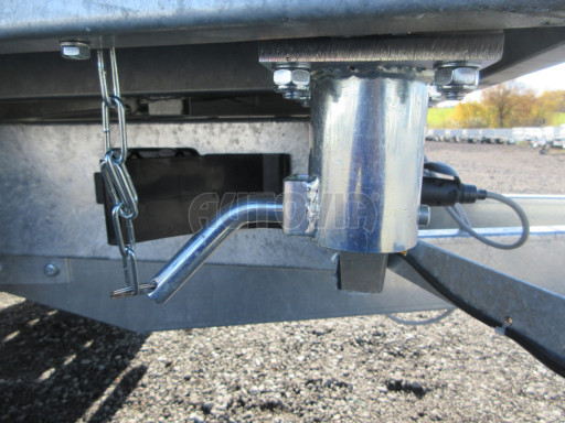 Třístranný sklápěč VER 3SKS 2,7T 2,65x1,55/0,60 nástavba v elektrice č.10