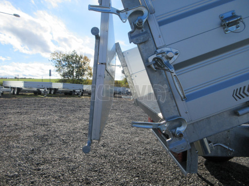 Třístranný sklápěč VER 3SKS 2,7T 2,65x1,55/0,60 nástavba v elektrice č.26