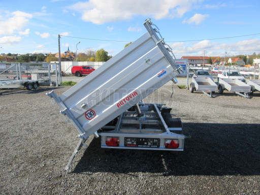 Třístranný sklápěč VER 3SKS 2,7T 2,65x1,55/0,60 nástavba v elektrice č.37