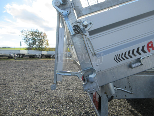 Třístranný sklápěč VER 3SKS 3,5T 3,05x1,76/1,30 GITTER v elektrice č.26