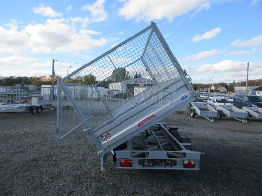 Třístranný sklápěč VER 3SKS 3,5T 3,05x1,76/1,30 GITTER v elektrice č.34