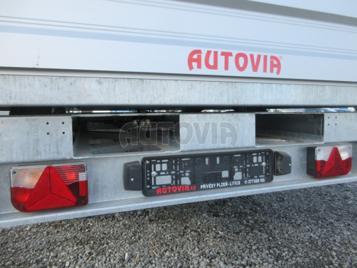 Třístranný sklápěč VER 3SKS 3,5T 3,05x1,76/1,30 GITTER v elektrice č.37