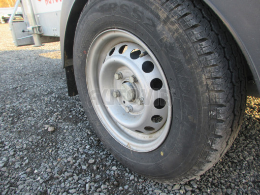 Bazarový skříňový přívěs za auto ZV 31 B1 1,3T 3,01x1,55/1,80 č.19